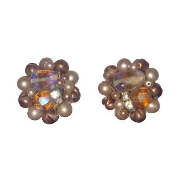 4 pairs of vintage cluster clip-on earrings (Black, Gold, Cream, Rose Gold) - Picture 6 of 7